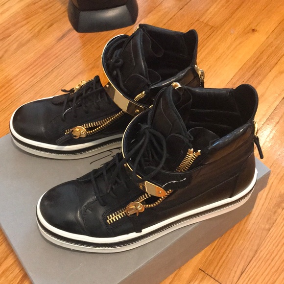 Giuseppe Zanotti shoes - Picture 2 of 5